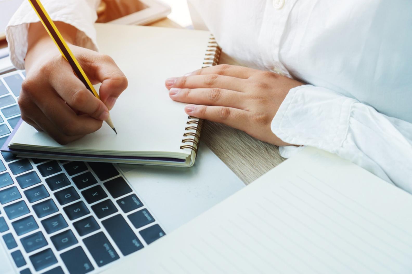 Content SEO Analytics: Diagnosing Performance Beyond Traffic Numbers
